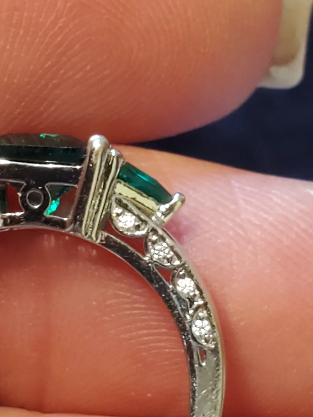 N/A elegant green